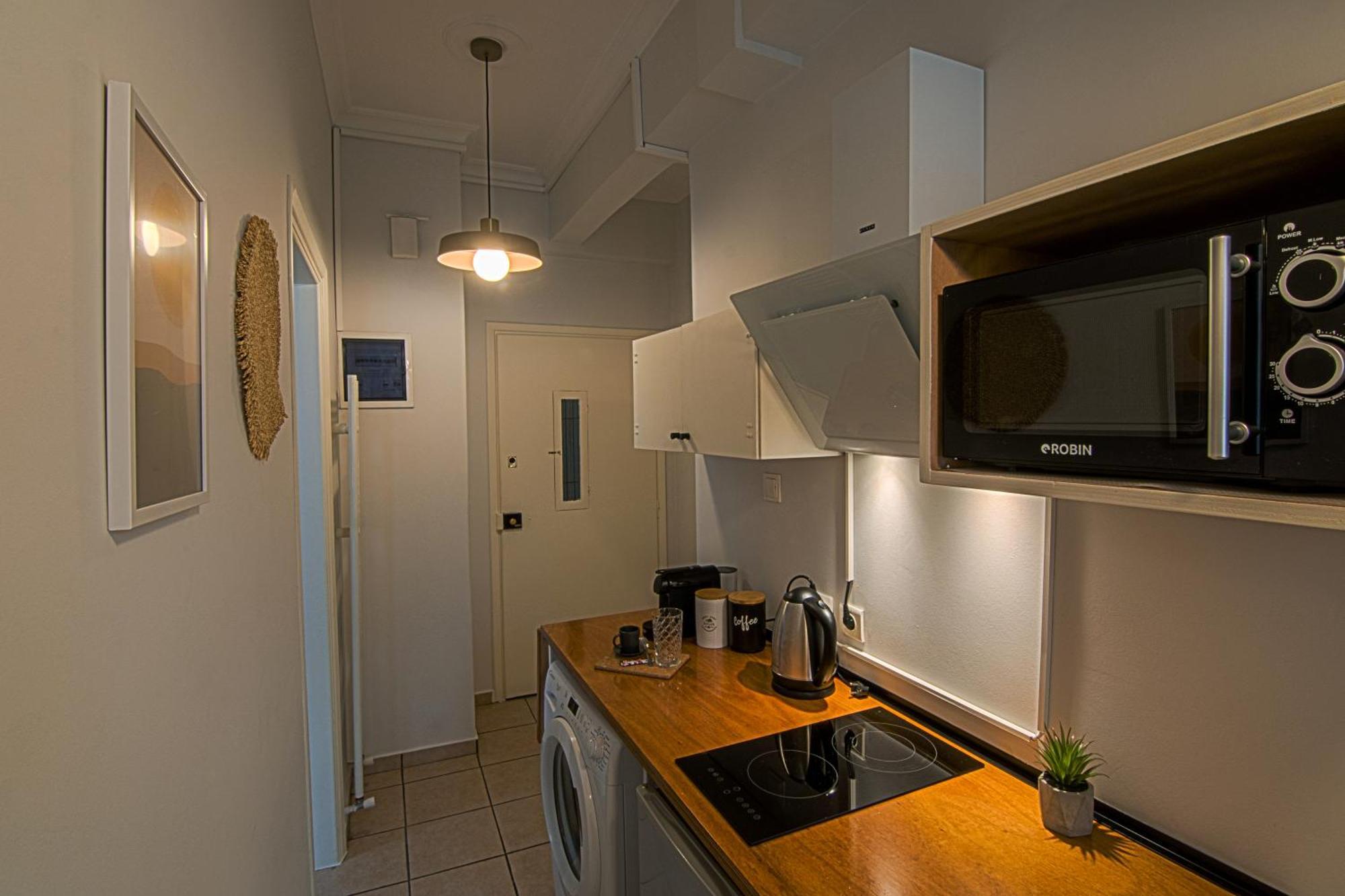 Exarcheia Urban Studio Apartment Athens Exterior photo